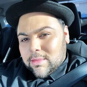 Meet your Posher, Jay